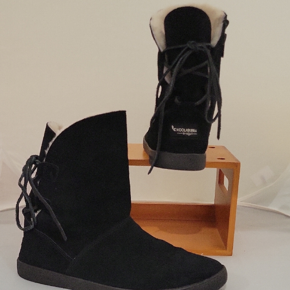 Koolaburra Women's Black Winter Boots